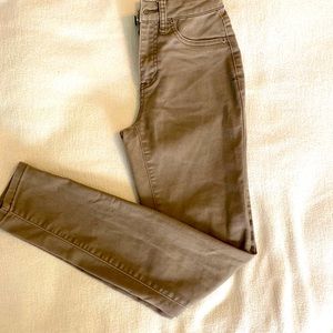 Brown high waisted jeggings.